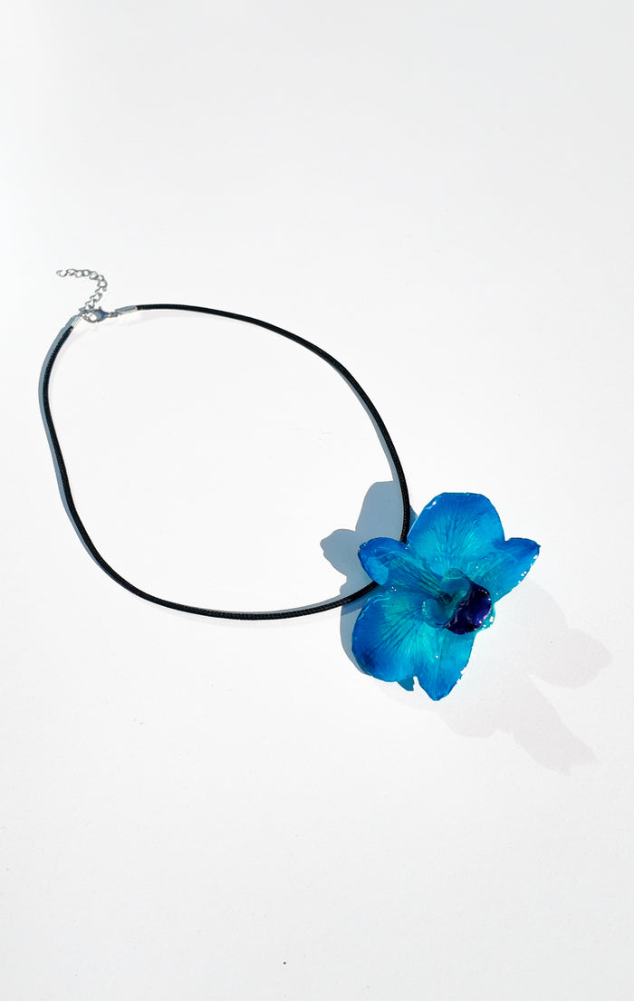 Blue Round Orchid Necklace