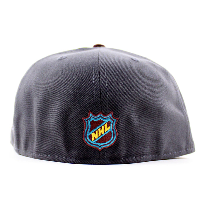 Chicago Blackhawks 2010 Stanley Cup Champions New Era 59Fifty Fitted Hat (Graphite Black Gray Under brim)