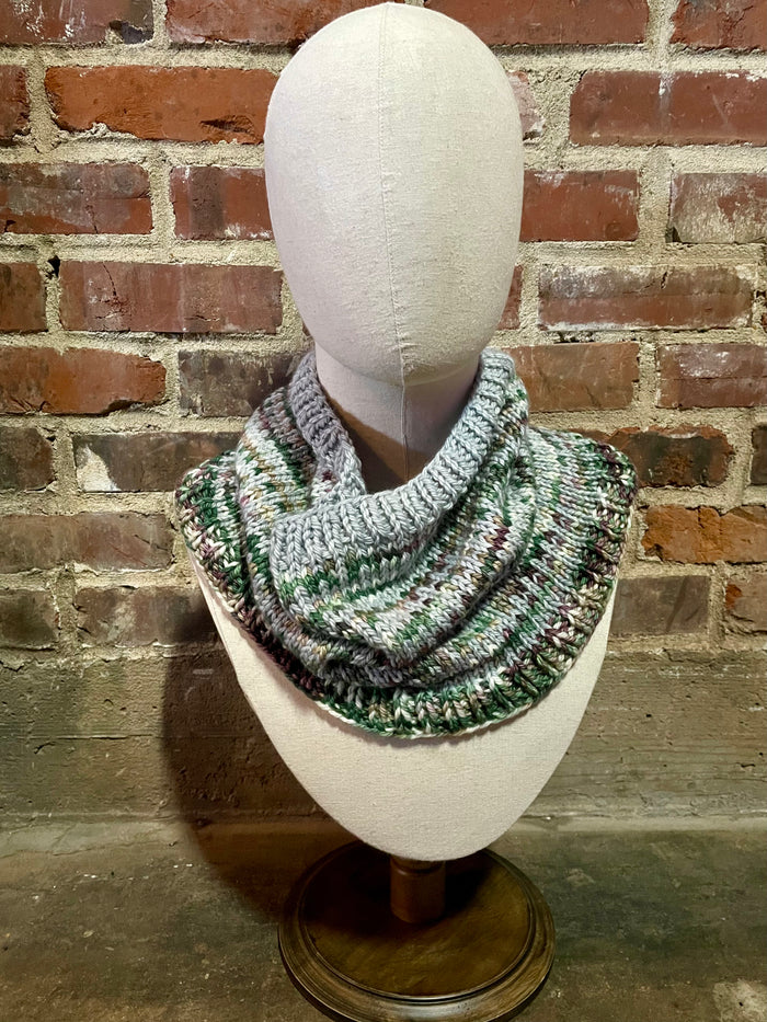 Crosshatch Cowl