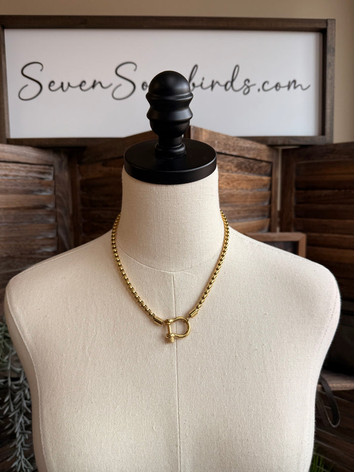Gold box chain necklace with D-ring pendant on round loop