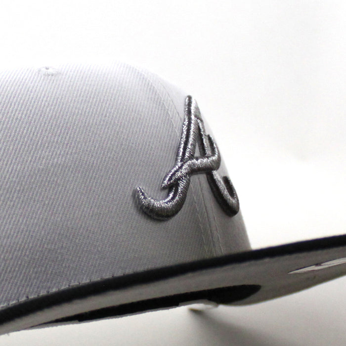 Atlanta Braves 1999 World Series New Era 59Fifty Fitted Hat (Optic White Black Gray Under Brim)