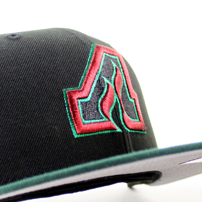 Atlanta Flames NHL Patch Patch New Era 59Fifty Fitted Hat (Black Dark Green Gray Under brim)