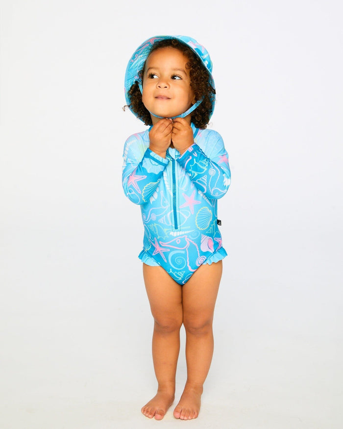 Beach Hat Blue Shell Print-1