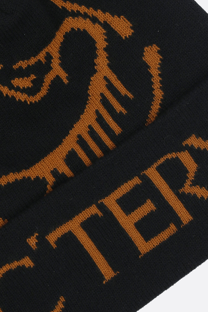 Bird Word beanie in knit