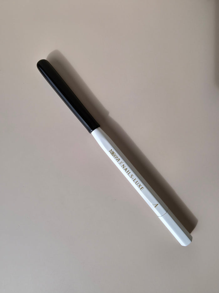 BRUSH A NIBOVI x NAILS-LUXE
