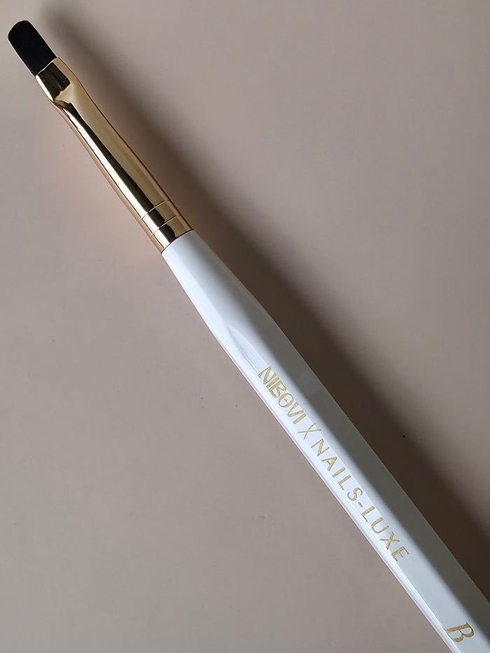 BRUSH B NIBOVI x NAILS-LUXE