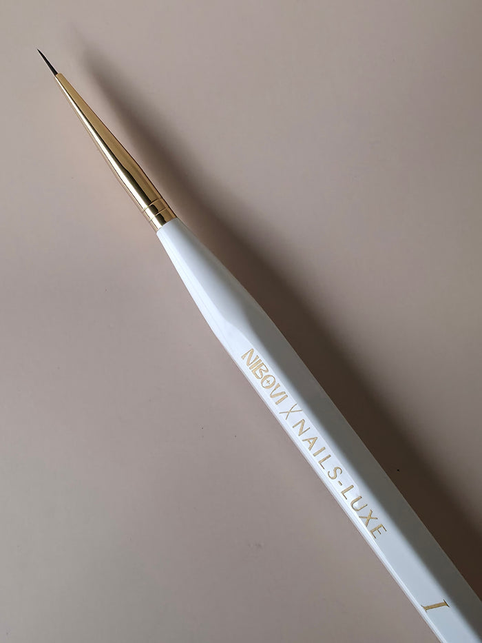 BRUSH I NIBOVI x NAILS-LUXE