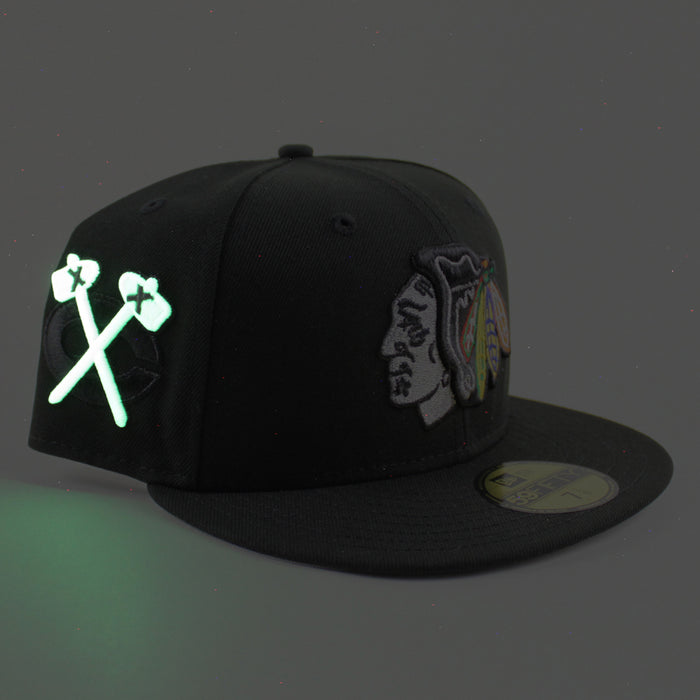 Chicago Blackhawks Black Hawks Logo New Era 59Fifty Fitted Hat (Black Gray Under brim)