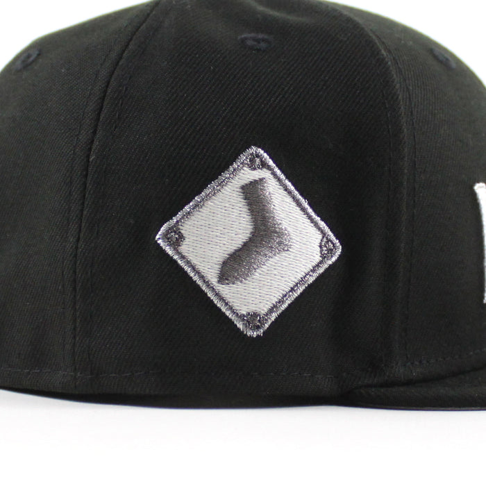 Chicago White Sox Socks Patch New Era Fitted 59Fifty Hat (Black Gray Under Brim)