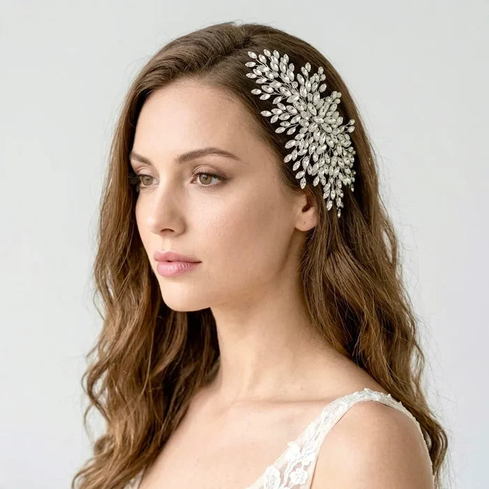 Elegant Crystal Bridal Hair Comb – Modern Wedding Hair Accessory