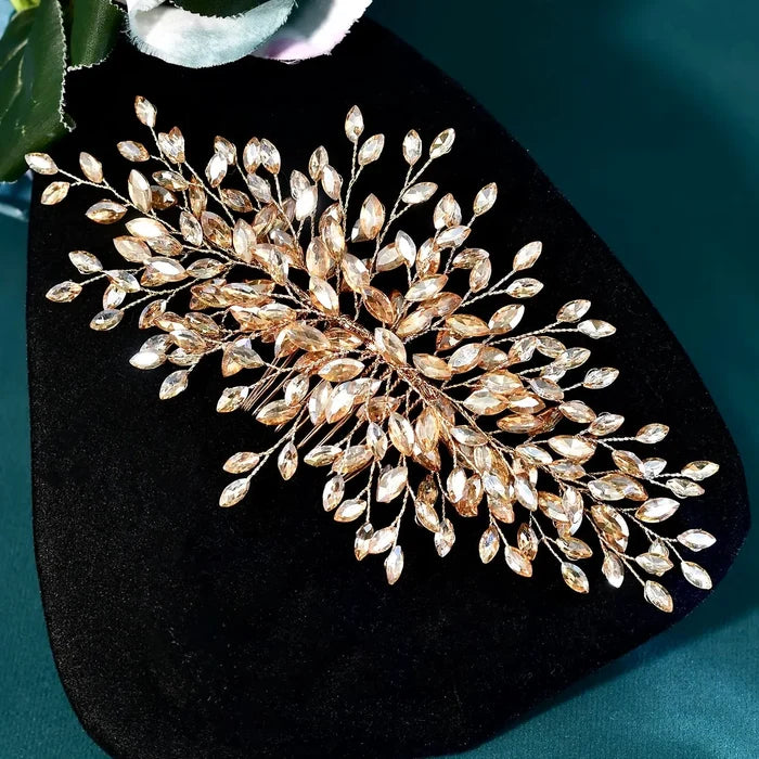 Elegant Crystal Bridal Hair Comb – Modern Wedding Hair Accessory