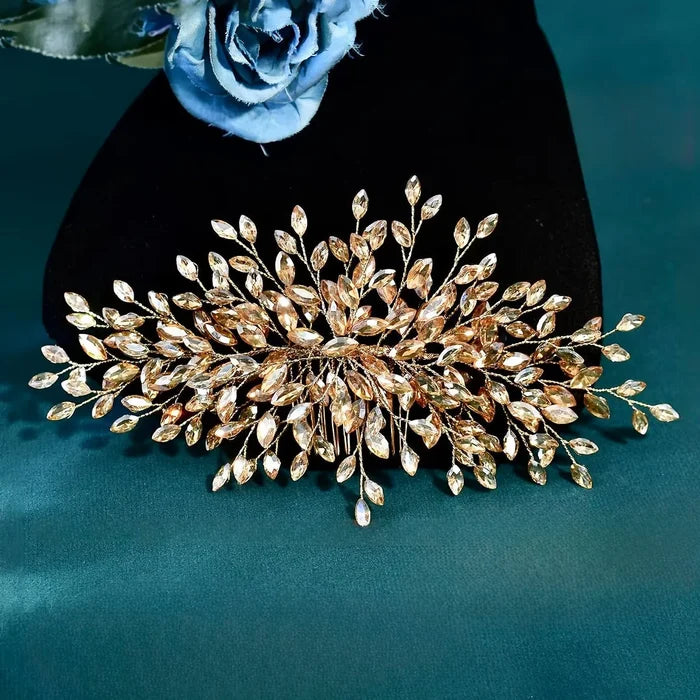 Elegant Crystal Bridal Hair Comb – Modern Wedding Hair Accessory