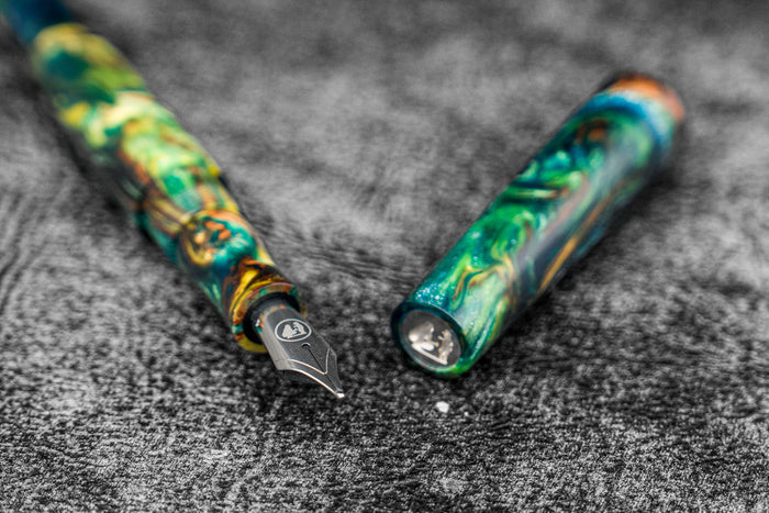 Galen X Studyo Agackakan - Fountain Pen V1 - Belize Cenote