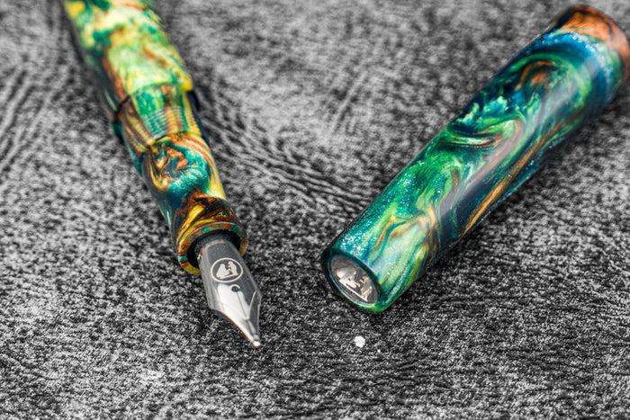 Galen X Studyo Agackakan - Fountain Pen V1 - Belize Cenote