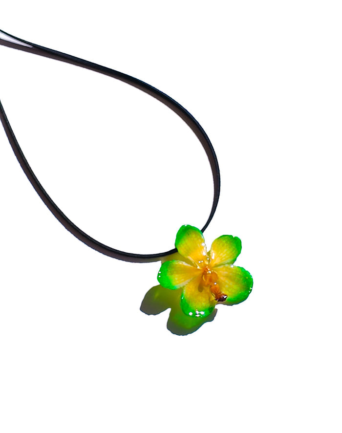 Green Vanda Necklace
