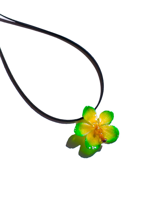 Green Vanda Necklace