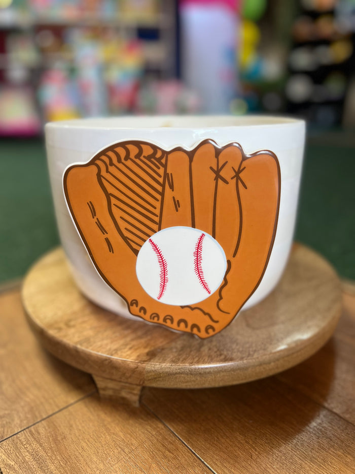 Baseball glove