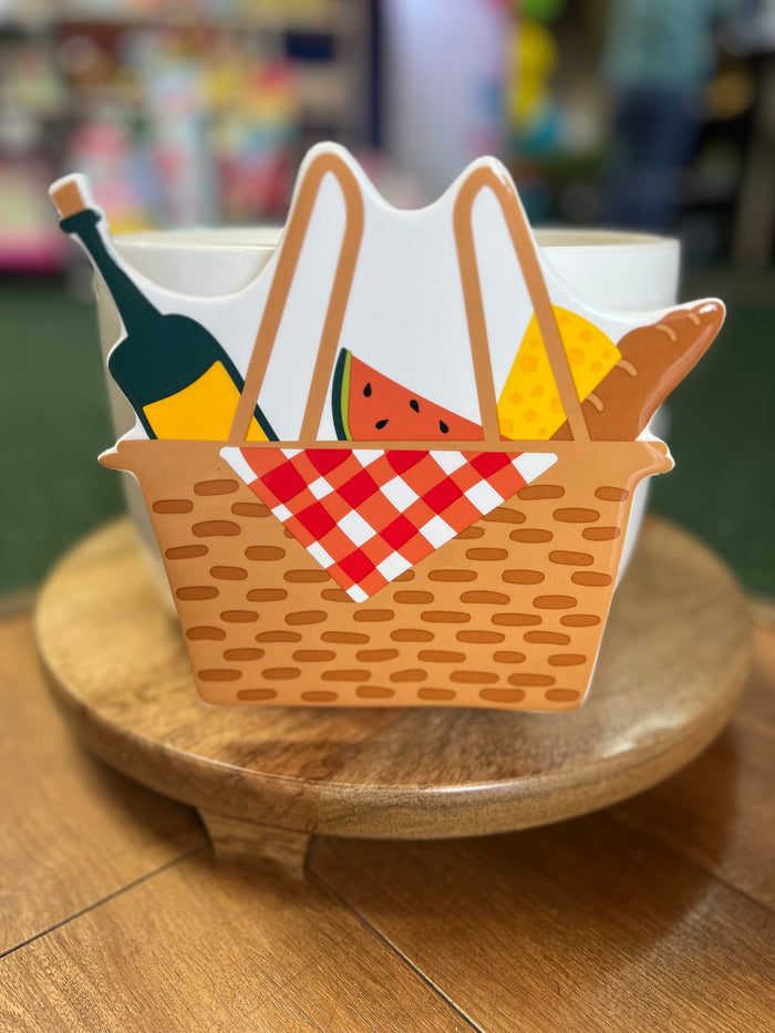 Picnic basket
