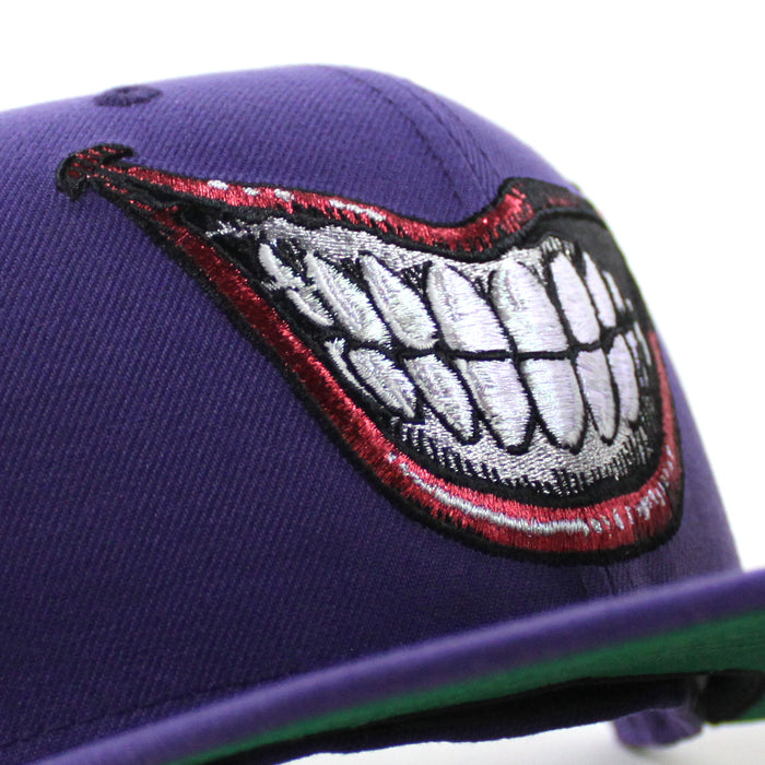 JOKER SMILE ‎DC Comics New Era 59Fifty Fitted Hat (Purple Orchid Green Under Brim)