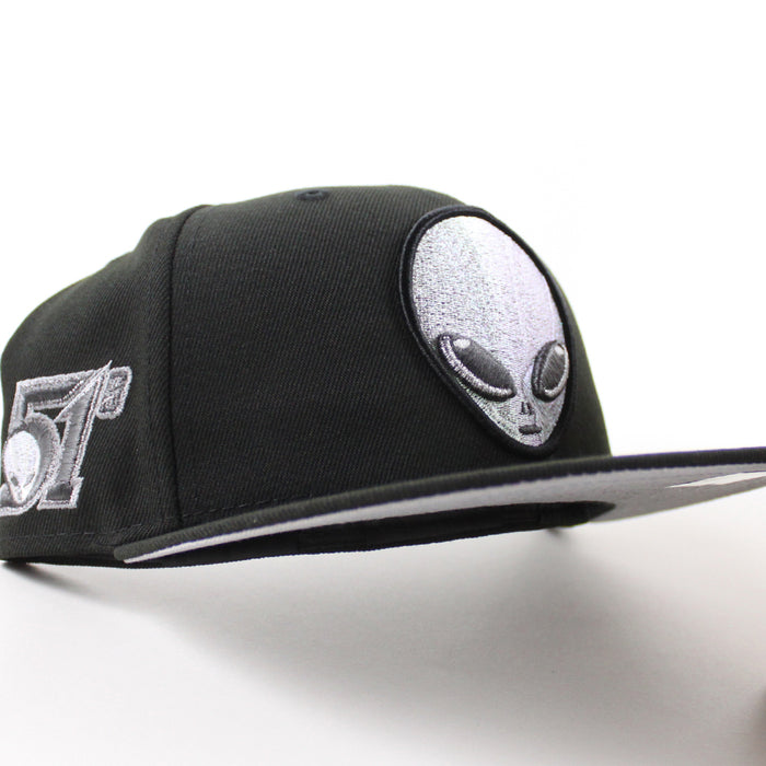 LAS VEGAS 51S New Era 59Fifty Fitted Hat (Metallic Iris Pack Black Gray Under Brim)