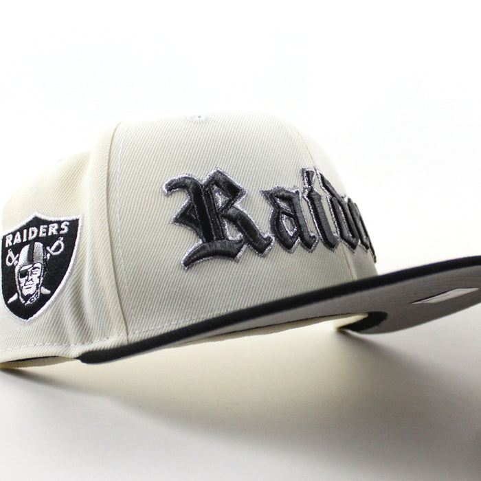 Las Vegas Raiders Raiders Patch New Era 59Fifty Fitted Hat (Chrome White Black Gray Under Brim)
