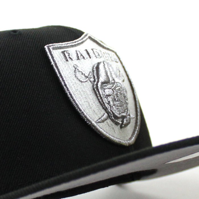 Las Vegas Raiders Super Bowl XI New Era 59Fifty Fitted Hat (Black Gray Under Brim)