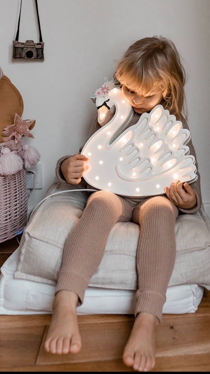 Little Lights Swan Lamp