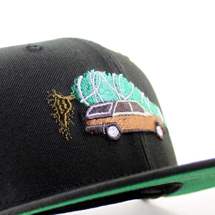 National Lampoon's Christmas Vacation 1989 New Era 59Fifty Fitted Hat (Black Green Under Brim)
