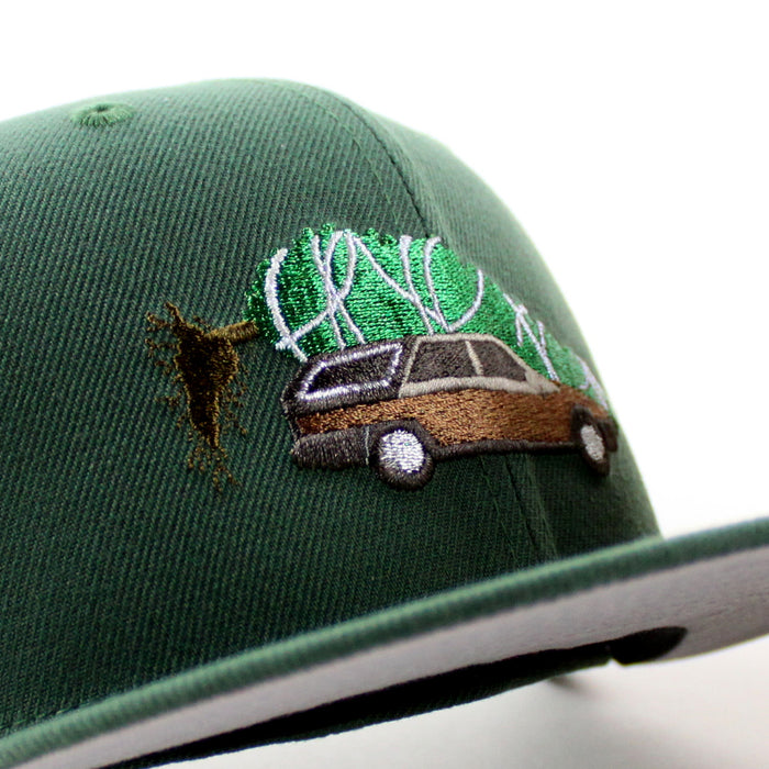 National Lampoon's Christmas Vacation 1989 New Era 59Fifty Fitted Hat (Pine Green Gray Under Brim)