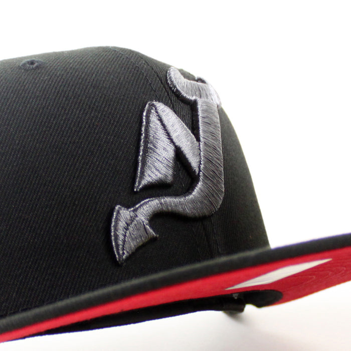New Jersey Devils 2003 Stanley Cup New Era 59Fifty Fitted Hat (Black Scarlet Red Under Brim)