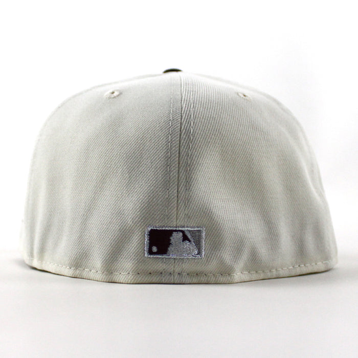 New York Yankees 1999 World Series Game New Era 59Fifty Fitted Hat (Chrome White Maroon Green Under Brim)