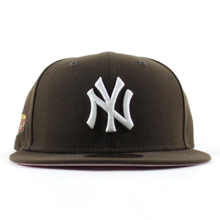New York YANKEES SEINFELD New Era 59Fifty Fitted Hat (Walnut Brown Pink Under Brim)