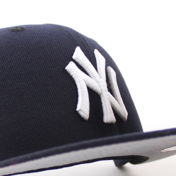New York Yankees VENEZUELA New Era 59Fifty Fitted Hat (Navy Gray Under Brim)
