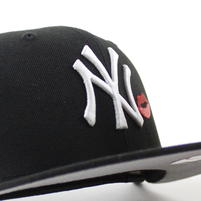 New York Yankees x Lips 100th World Series New Era 59Fifty Fitted Hat (Black Gray Under Brim)