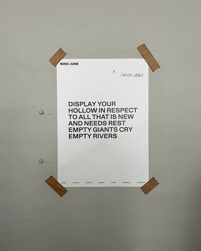 SCOOPED BUCKET - TEXT