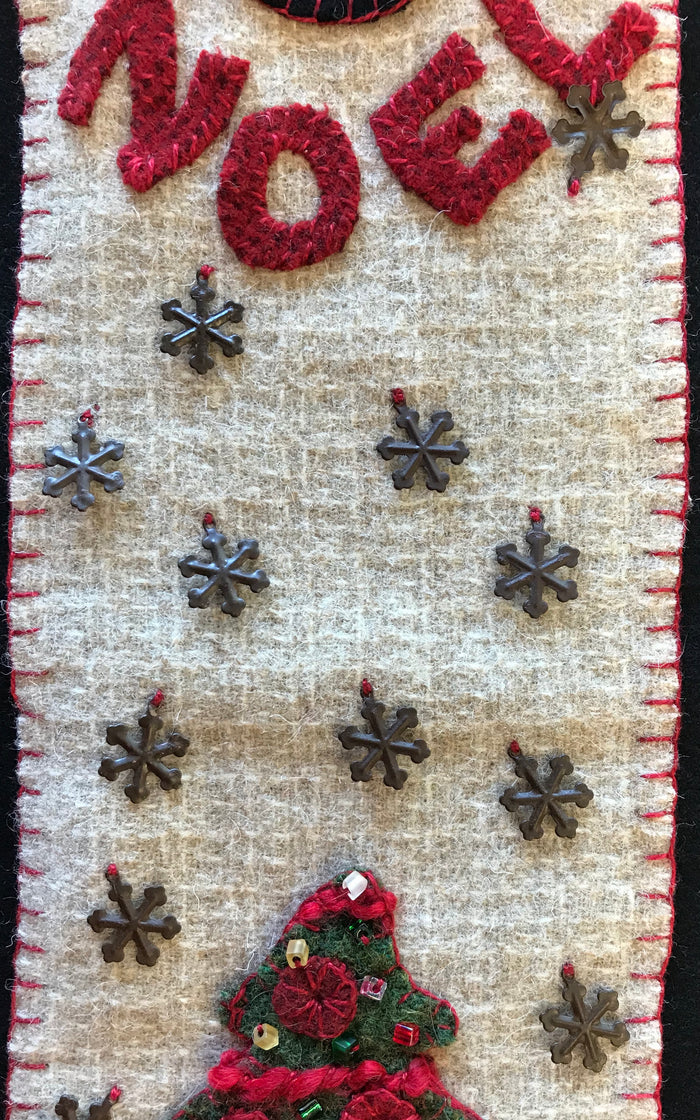 Noel Scalloped Banner