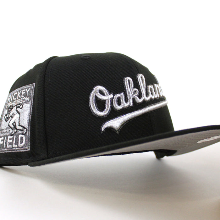 Oakland Athletics Ricky Henderson New Era 59Fifty Fitted Hat (Black Gray Under Brim)