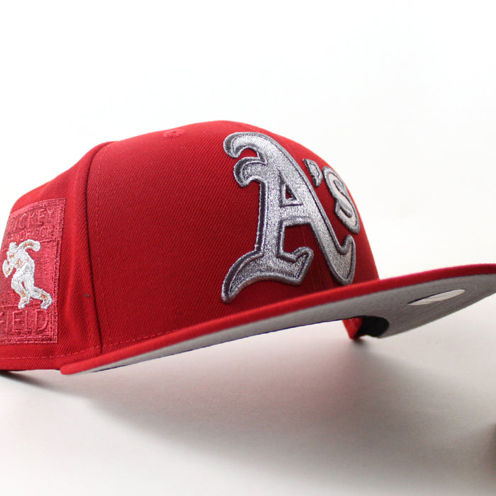 Oakland Athletics Ricky Henderson New Era 59Fifty Fitted Hat (Scarlet Red Gray Under Brim)