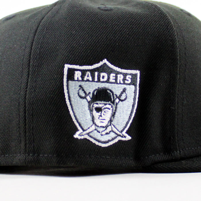 Oakland Raiders Pirate Patch New Era 59Fifty Fitted Hat (Black Green Under Brim)