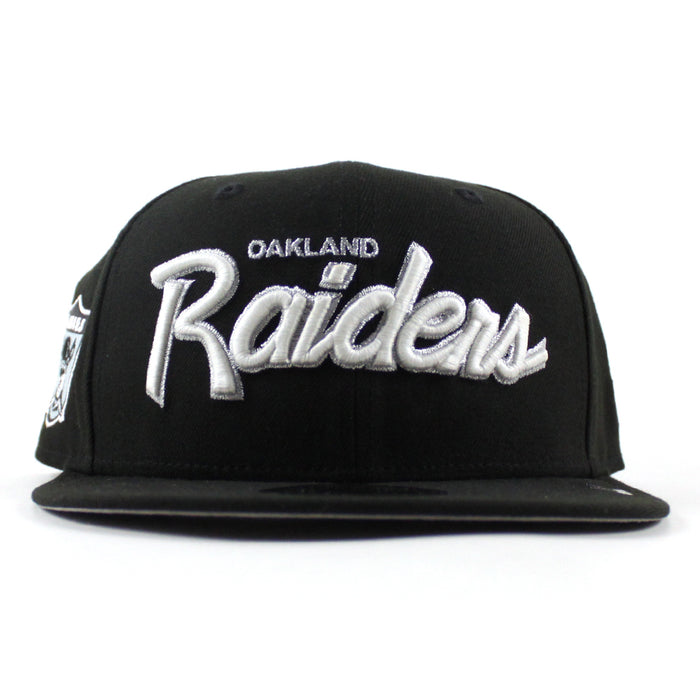 Oakland Raiders Pirate Patch New Era 9Fifty SnapBack (Black Gray Under Brim)