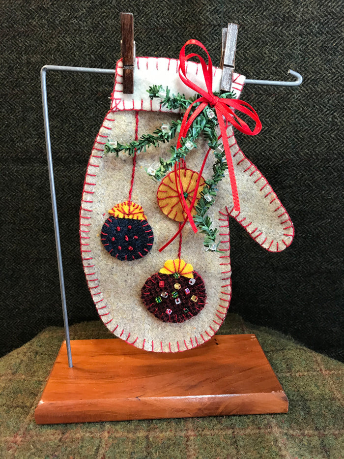 Ornaments Mitten kit