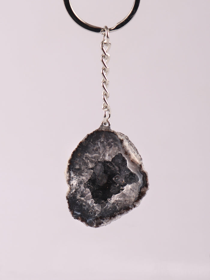 Raw Crystal Keyring | Geode-Image 2