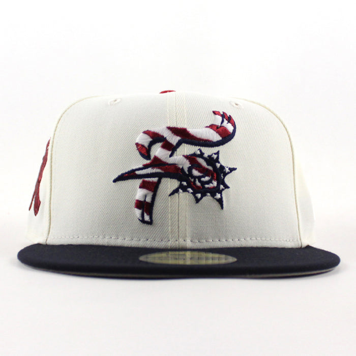 READING FIGHTIN PHILS R Patch 59Fifty New Era Fitted Hat (Chrome White Navy Gray Under Brim)