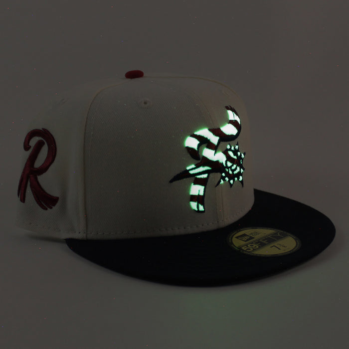 READING FIGHTIN PHILS R Patch 59Fifty New Era Fitted Hat (Chrome White Navy Gray Under Brim)