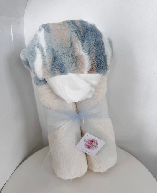 Rockin Royalty Riptide Plush Hooded Towel