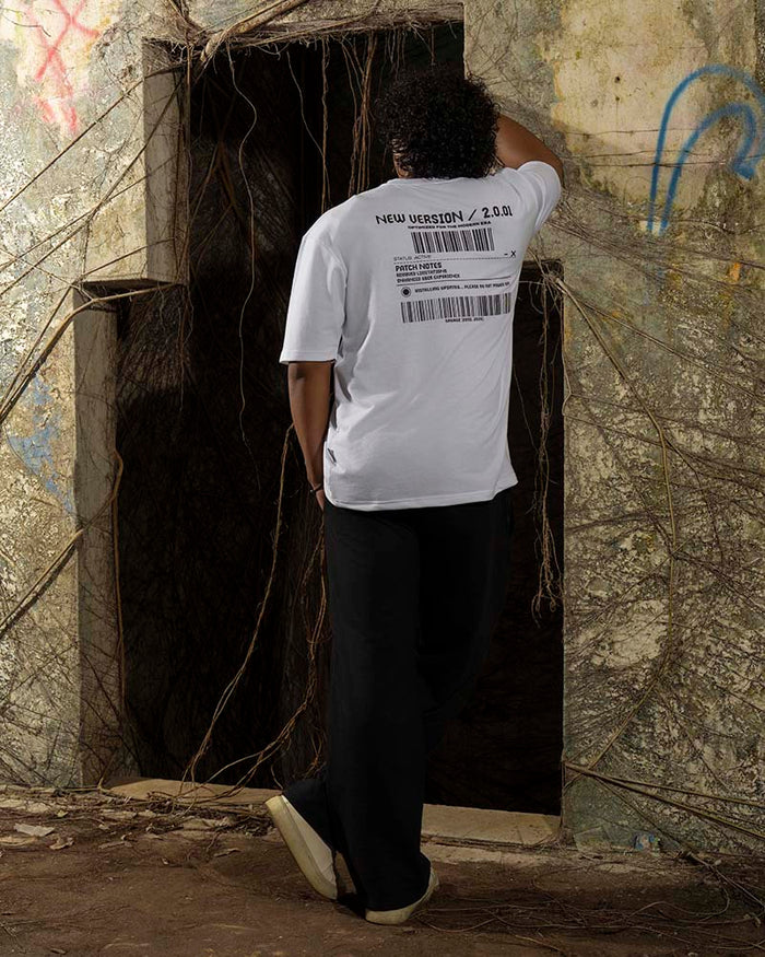 SAVAGE OVERSIZED GRAPHIC T - SHIRT