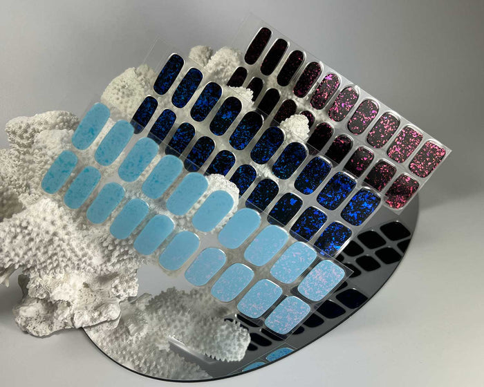 Frozen Speckle gel nail wraps, close-up, alternate view