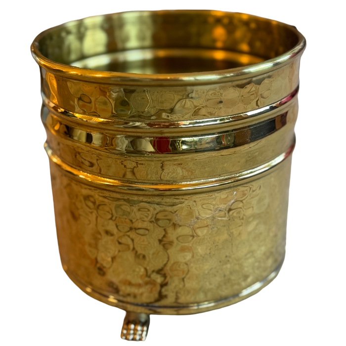 vintage style planter

solid brass planter

plant decor

metal planter

home decor accent

footed planter

brass planter

brass home accessories