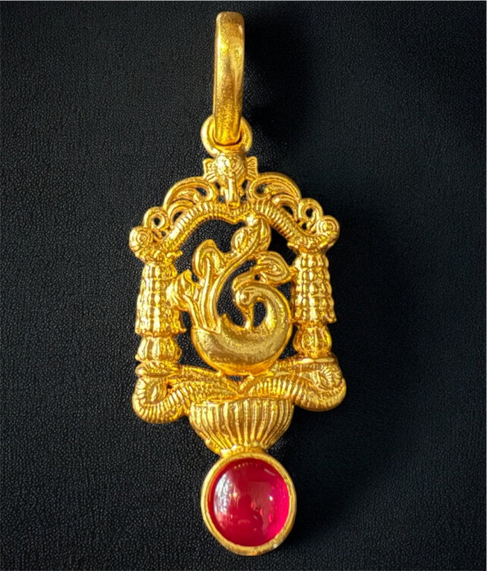 The Navaranga Silver Peacock Pendant & Earrings