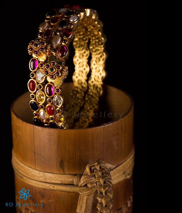 The Noppharat Silver Gemstone Openable Bracelet (Size/2.2/2.4/2.6/2.8)